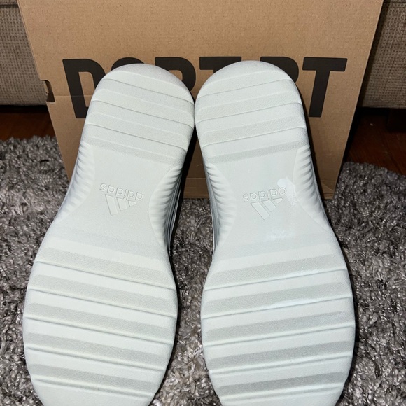 Adidas Yeezy Desert Boot Salt - Picture 7 of 8